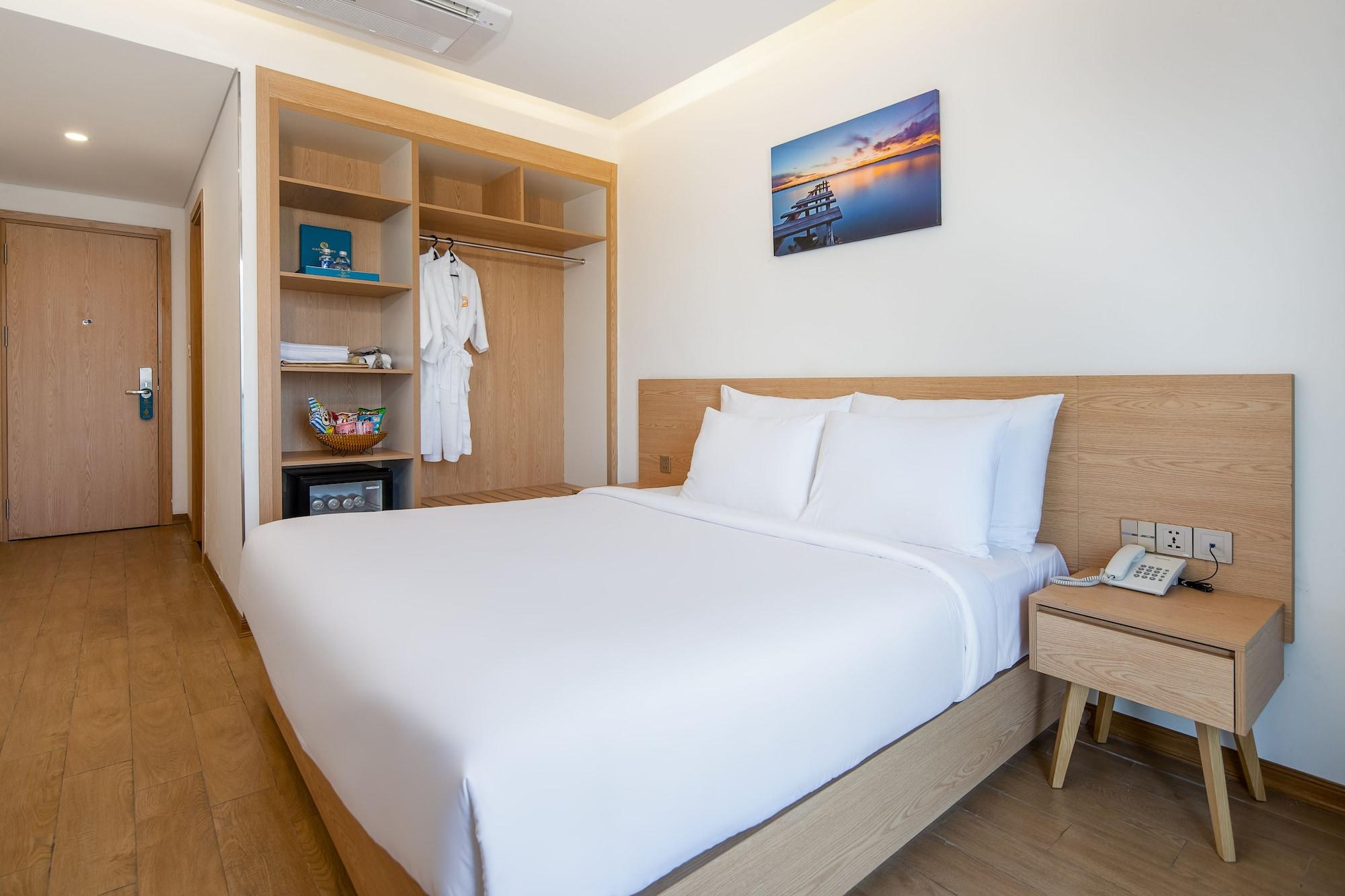 Gold Boutique Hotel Danang Экстерьер фото