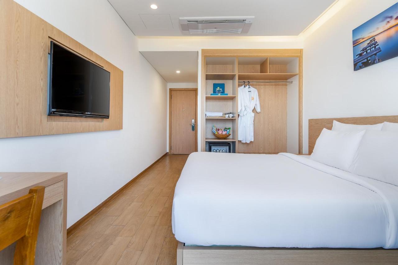 Gold Boutique Hotel Danang Экстерьер фото